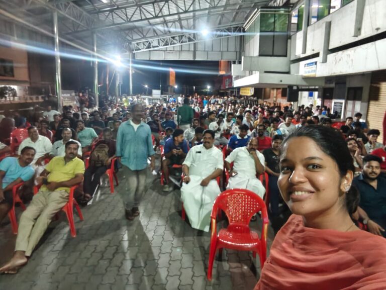 ലോകകപ്പ് ഫൈനൽ ആവേശം; വിദ്യാർഥികൾക്ക് അവധി പ്രഖ്യാപിച്ച് സർക്കാർ; സർക്കാർ തീരുമാനത്തെ സ്വാഗതം ചെയ്ത് ദിയ ബിനു